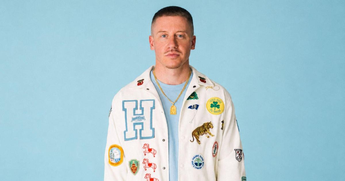 Quién es Macklemore, el rapero apartado de la gira de Ed Sheeran por su apoyo a Palestina