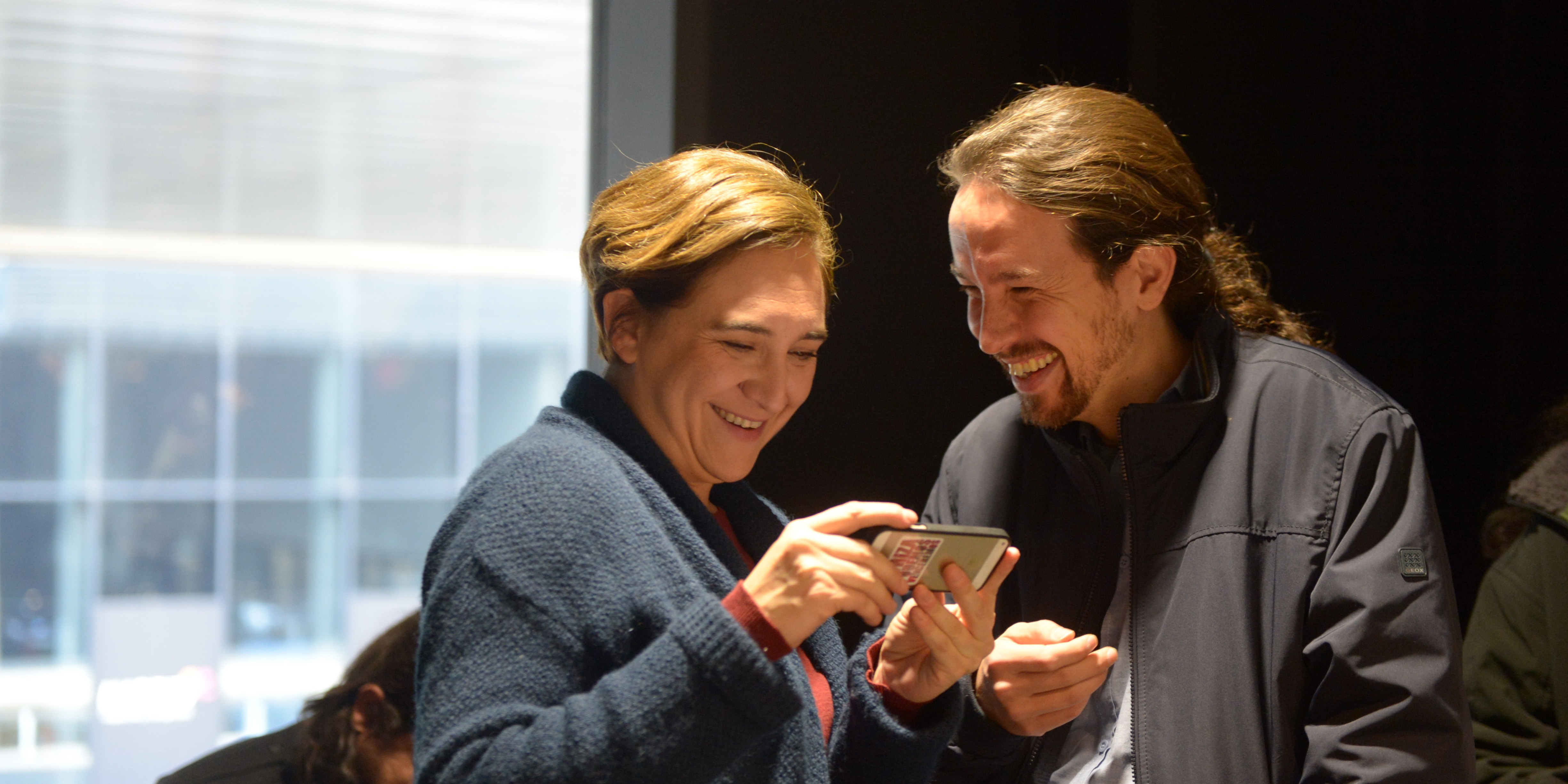 Ada Colau y Pablo Iglesias durante un acto de campaña. FLICKR PODEMOS