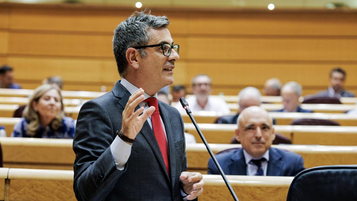 El ministro de Presidencia, Justicia y Relaciones con las Cortes, Félix Bolaños, en una sesión de control al Gobierno en el Senado. EP.