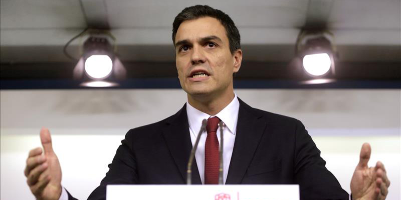 Pedro Sánchez en una comparecencia en Ferraz 