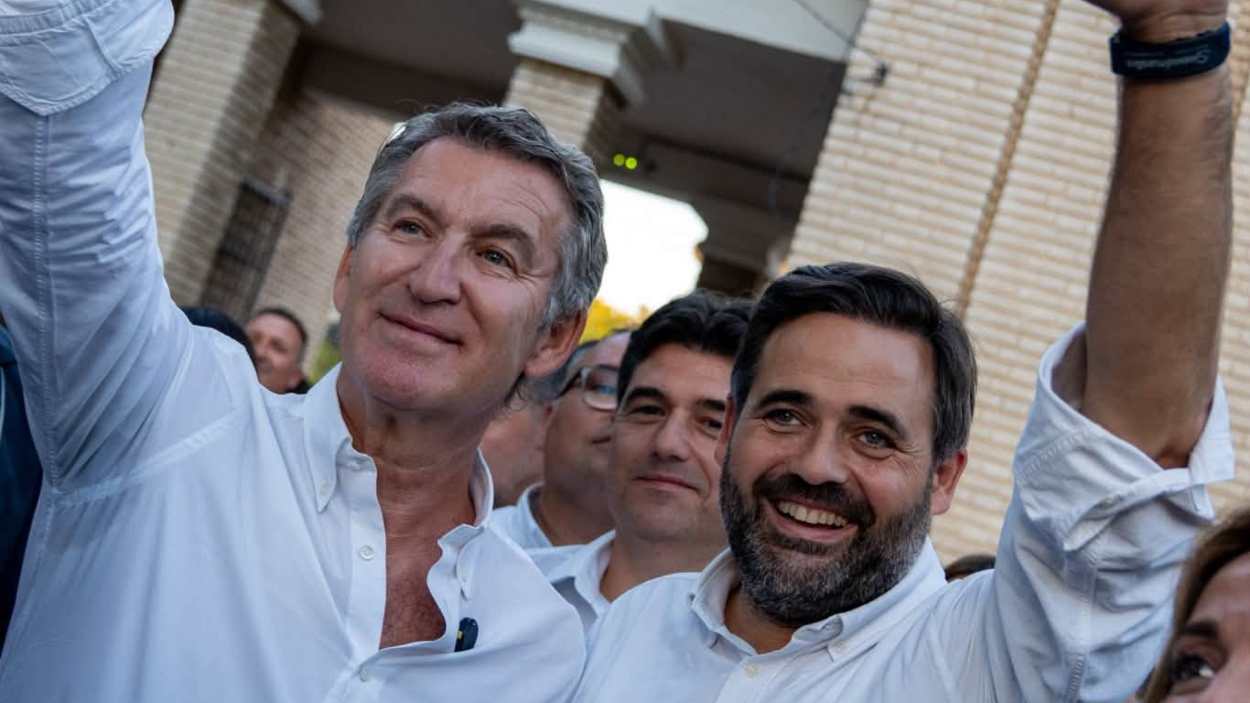Alberto Núñez Feijóo y el presidente del PP en Castilla-La Mancha, Paco Núñez. EP.