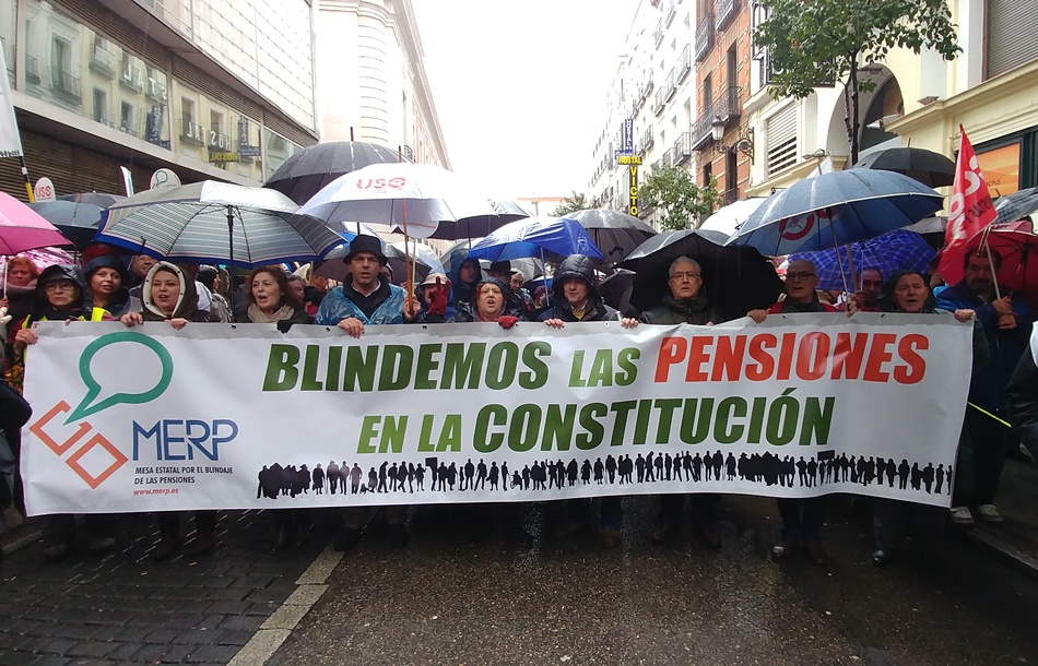 Imagen de archivo de una manifestación de pensionistas en protesta por la subida de sólo un 0,25% de las pensiones