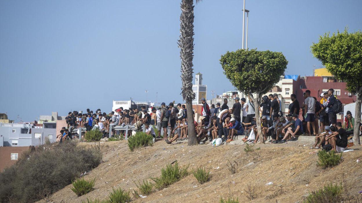 Inmigrantes en Ceuta en una imagen de archivo. EP