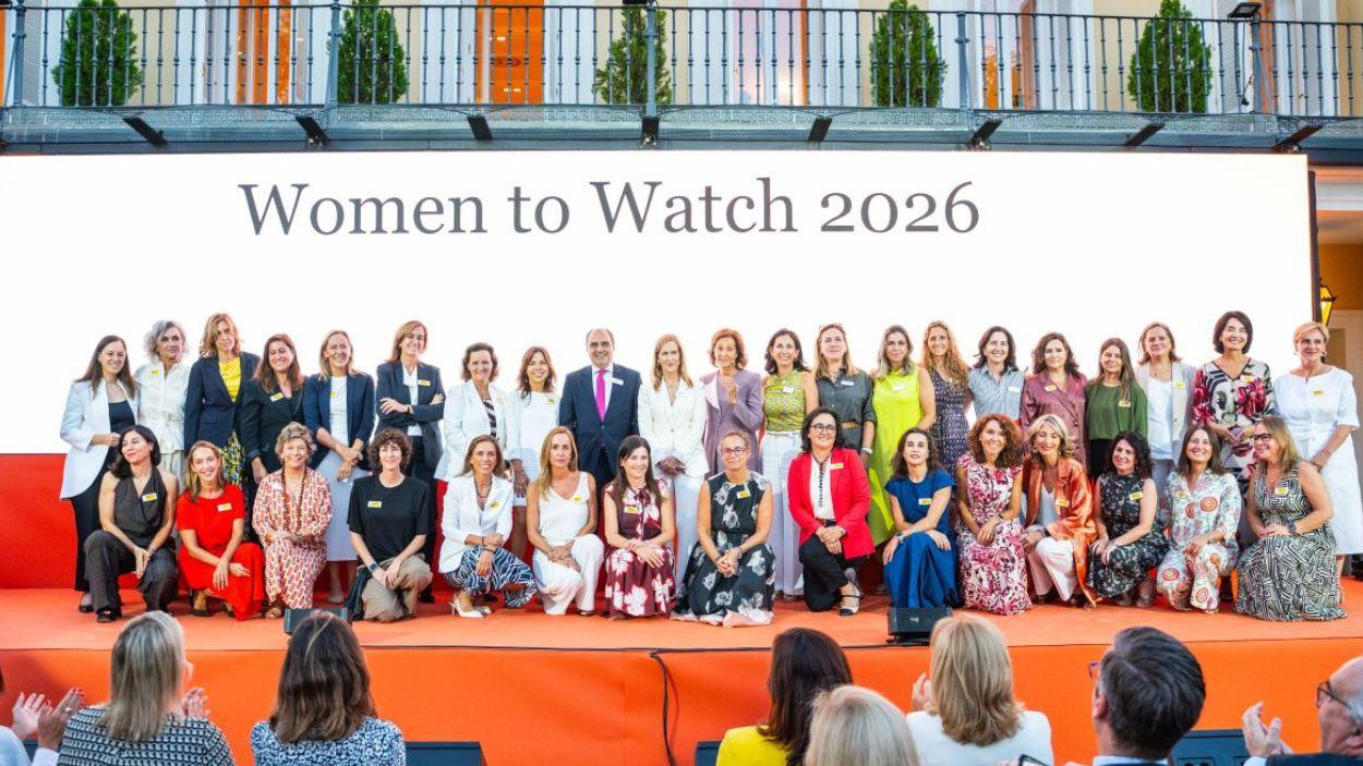 Foto de familia  Foto de PwC