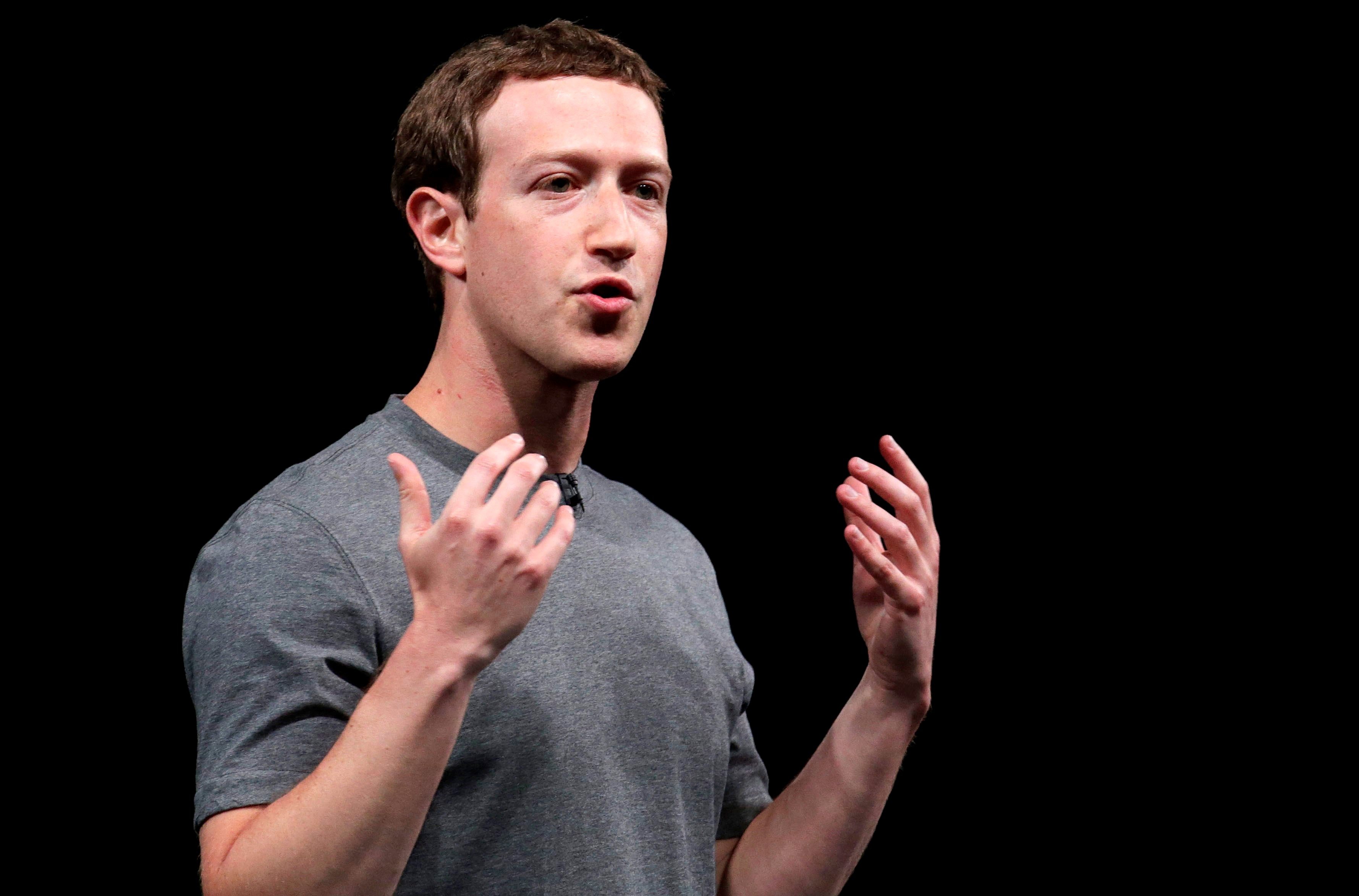 En la imagen, el presidente de Facebook, Mark Zuckerberg