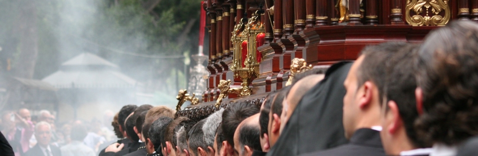 Una procesión de Semana Santa