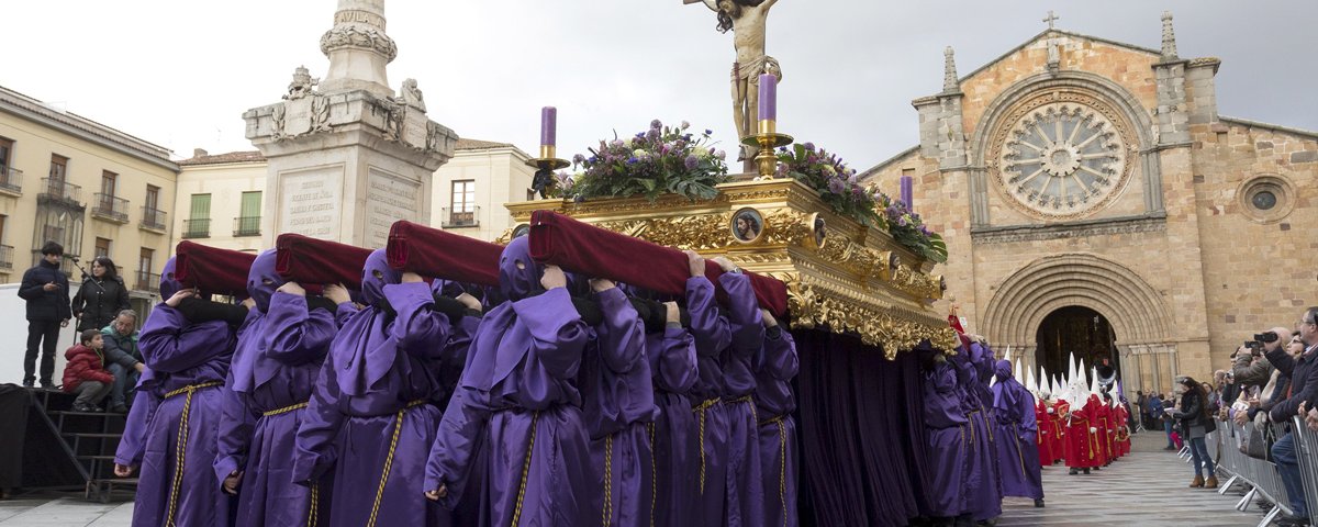 Una procesión de Semana Santa