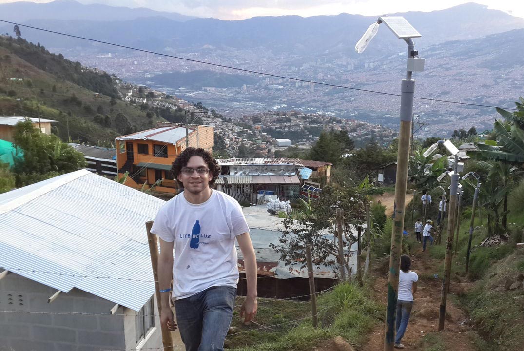 Camilo Herrera y Linternet: el joven que está iluminando Colombia