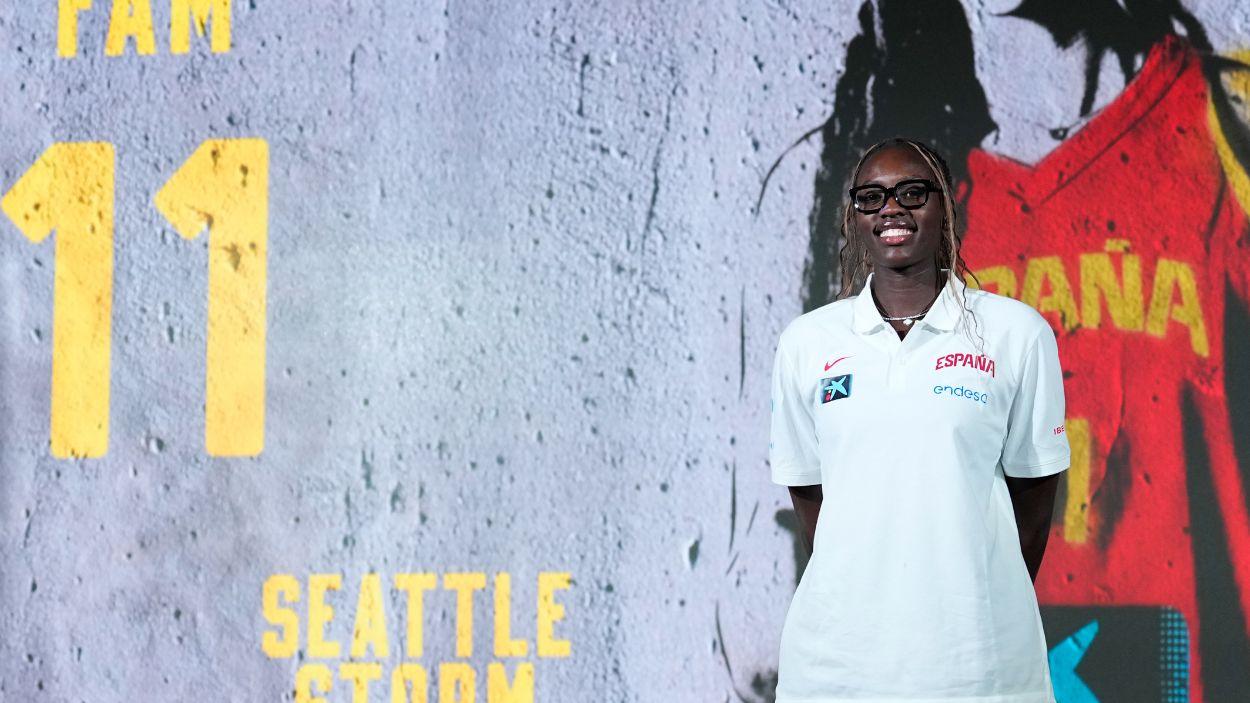 Awa Fam rompe el reloj de la WNBA con un récord para la historia tras el bronce de Berlín. Europa Press.