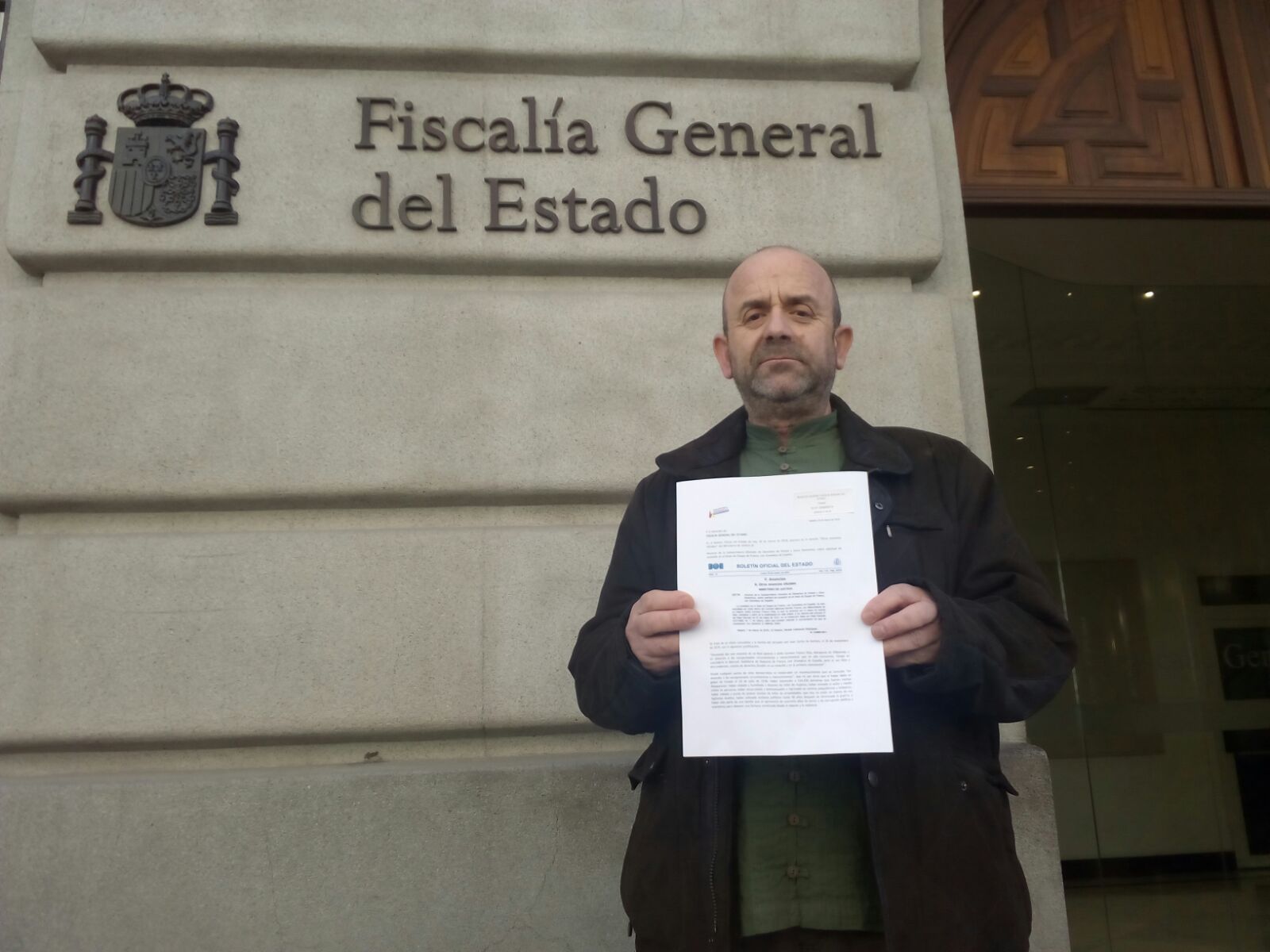 Bonifacio Sánchez, de la ARMH, tras presentar la denuncia en la Fiscalía General del Estado.