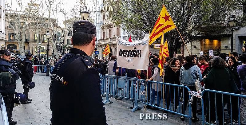 Concentración en Palma para pedir la libertad a presos políticos