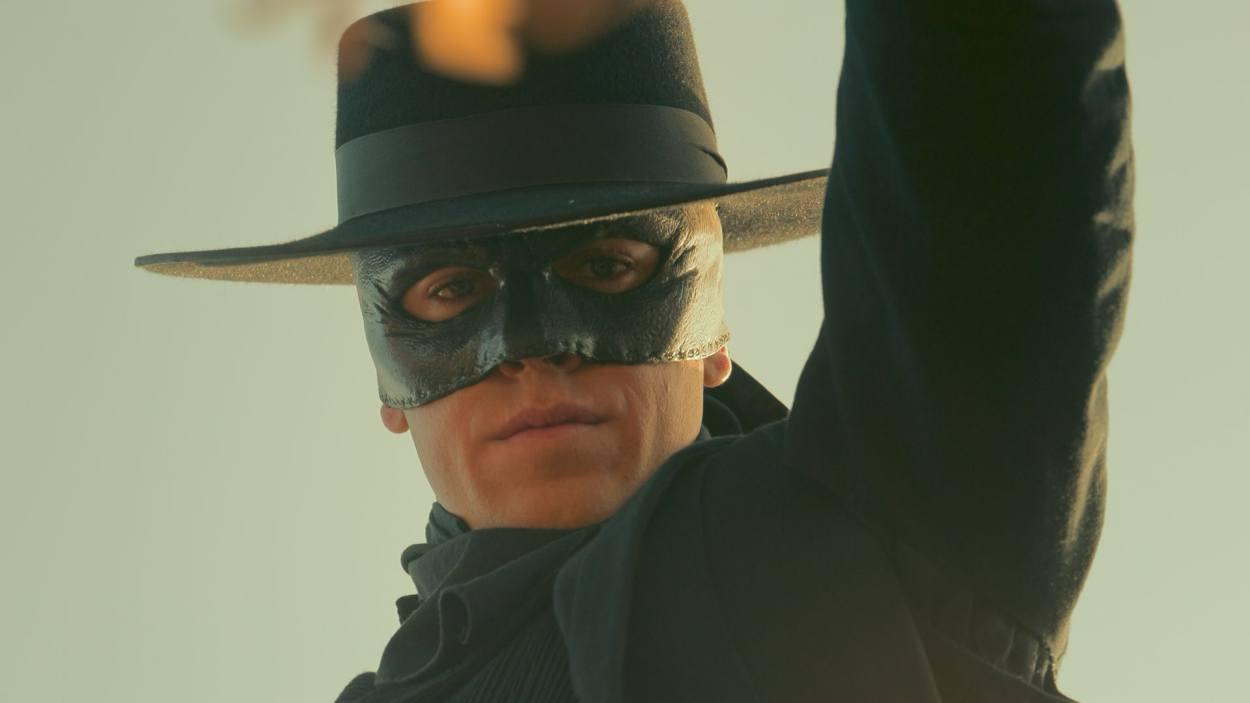 Miguel Bernardeau en una escena del 'Zorro' (RTVE)