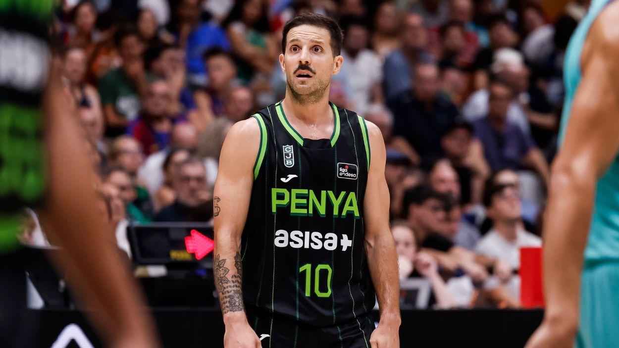 Laprovittola y Ricky Rubio llevan a la Penya en volandas para conquistar la Supercopa 40 años después. Europa Press.