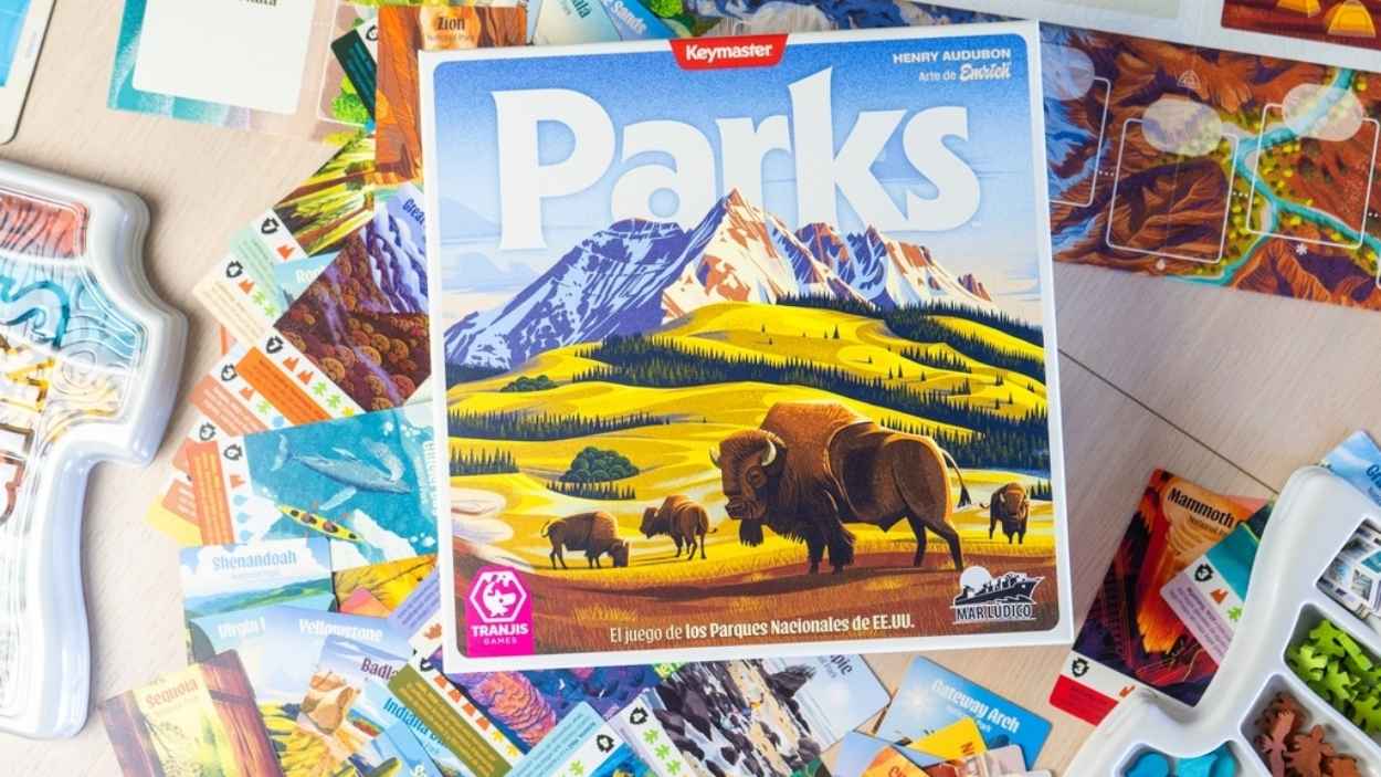 La portada de la segunda edición, rodeada de algunos de los 63 parques nacionales que incluye el juego.