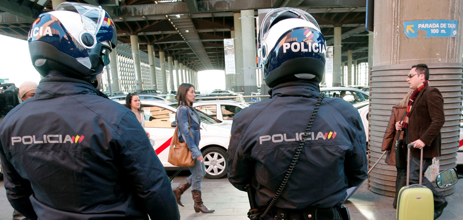 Agentes de la Policía Nacional