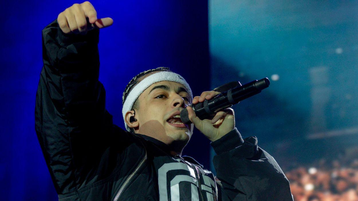 El cantante argentino Trueno durante su concierto en el Movistar Arena, a 13 de marzo de 2025, en Madrid (España).  EP