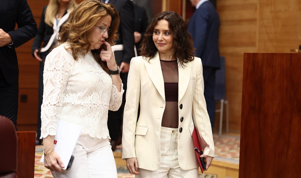 La consejera de Sanidad, Fátima Matute, y la presidenta de la CAM, Isabel Díaz Ayuso. ep