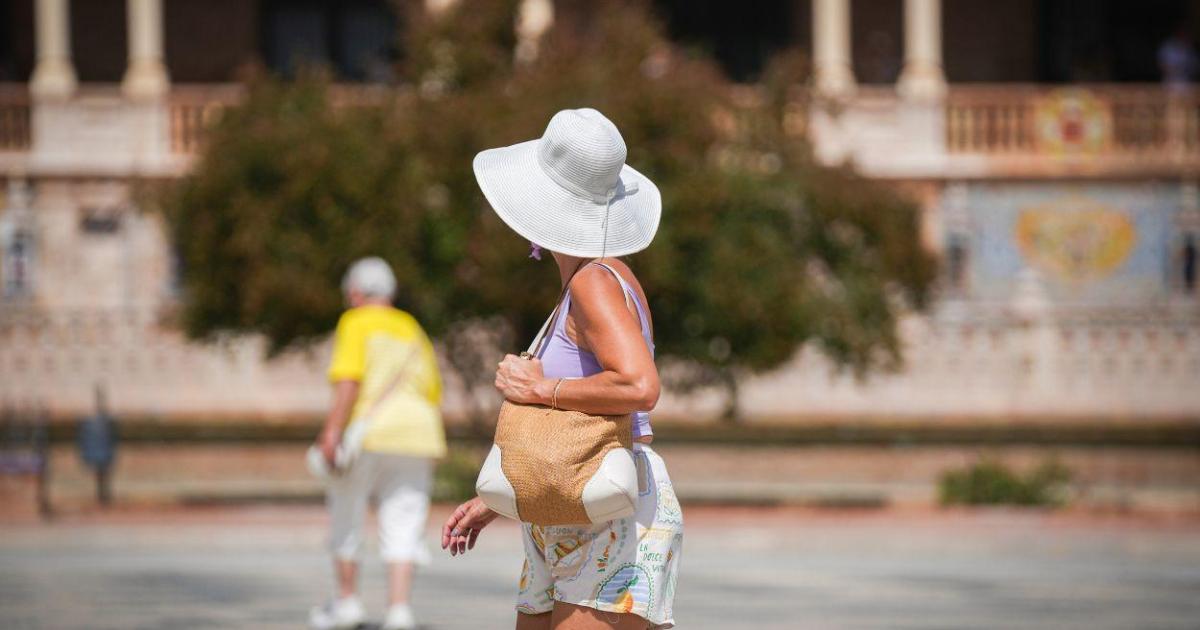 Seis comunidades en aviso este viernes por calor, según la AEMET
