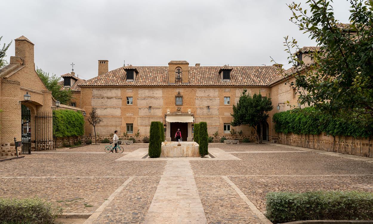 Exterior del Parador de Almagro, ubicado en un antiguo convento del siglo XVII. PARADORES