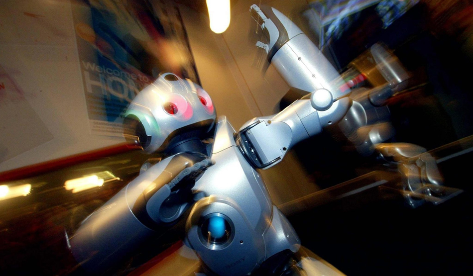 Imagen de Archivo de un robot de Sony en una feria de tecnología Imagen de Archivo de un robot de Sony en una feria de tecnología