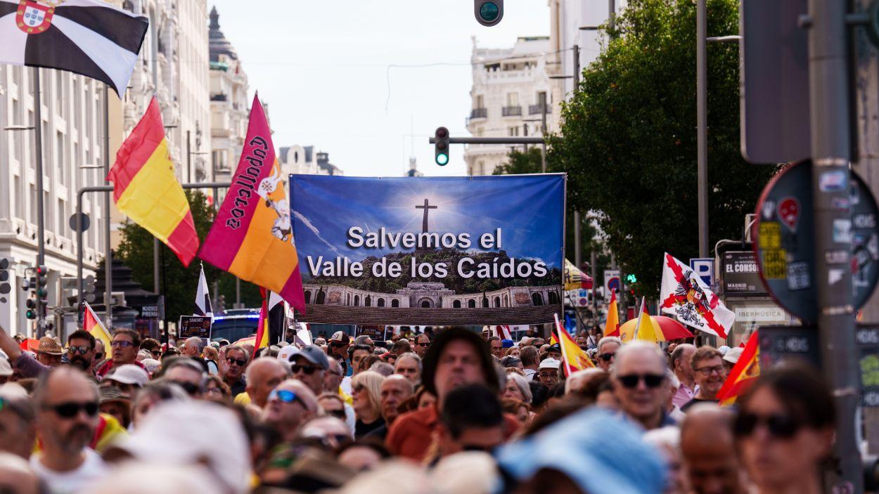 Manifestación contra Pedro Sánchez en Madrid, apoyada por Vox y Partido Popular. Europa Press,