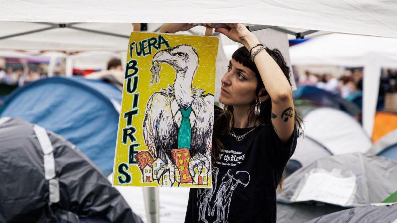 Acampada contra los desahucios y en defensa del derecho a la vivienda. EP