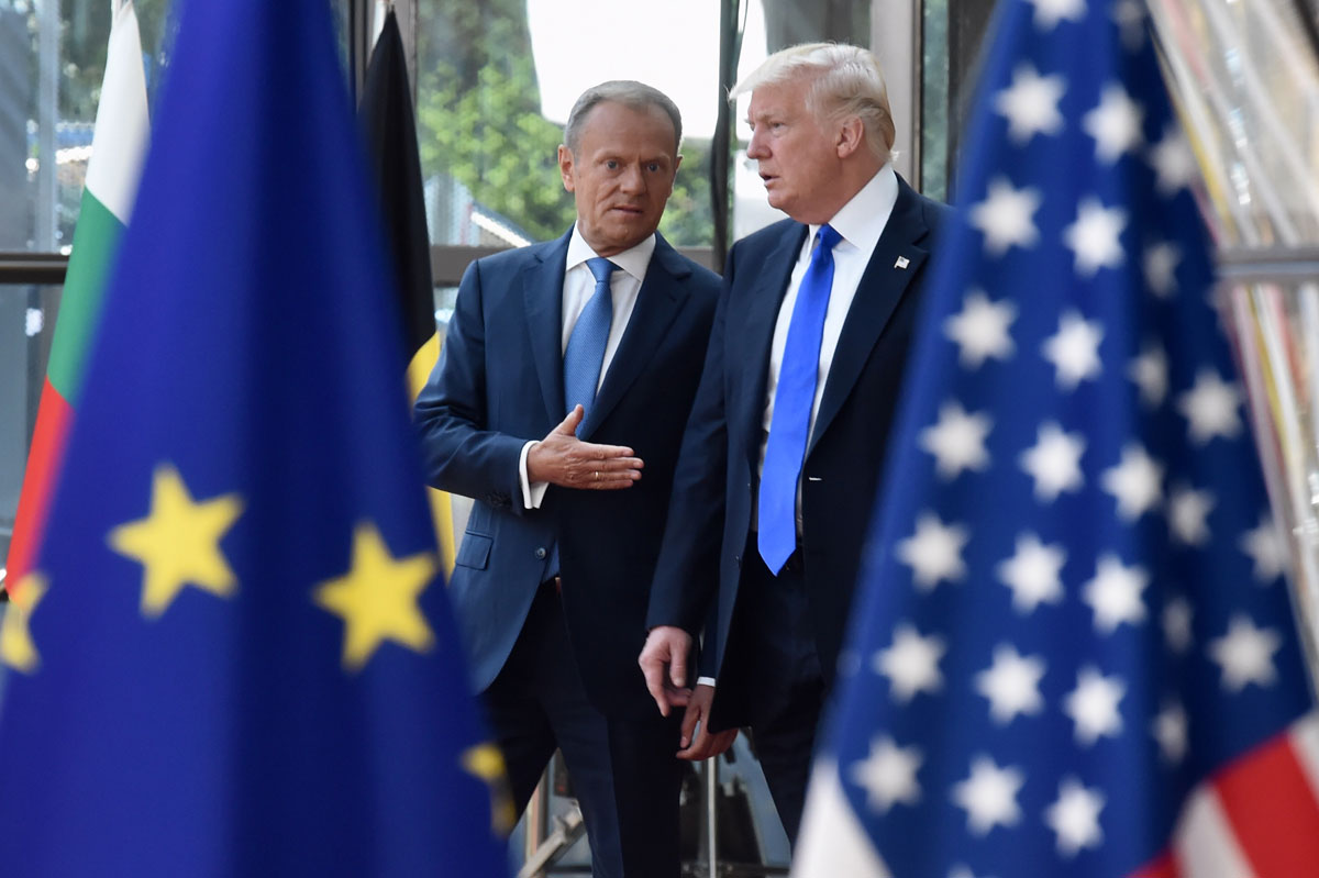 El presidente del Consejo Europeo, Donald Tusk, y el de Estados Unidos, Donald Trump