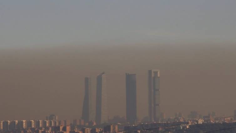 La ciencia contradice las palabras de Ayuso sobre la contaminación