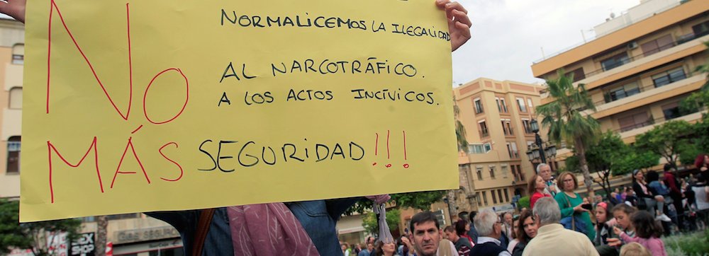 Uno de los carteles exhibidos en la manifestación de Algeciras de este jueves.