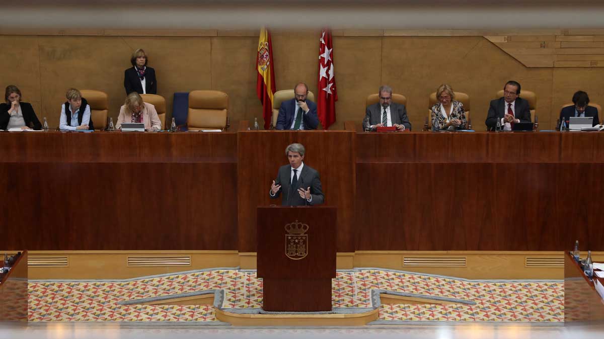 El actual presidente en funciones de la Comunidad de Madrid, Ángel Garrido, durante su intervención hoy en la Asamblea regional. 