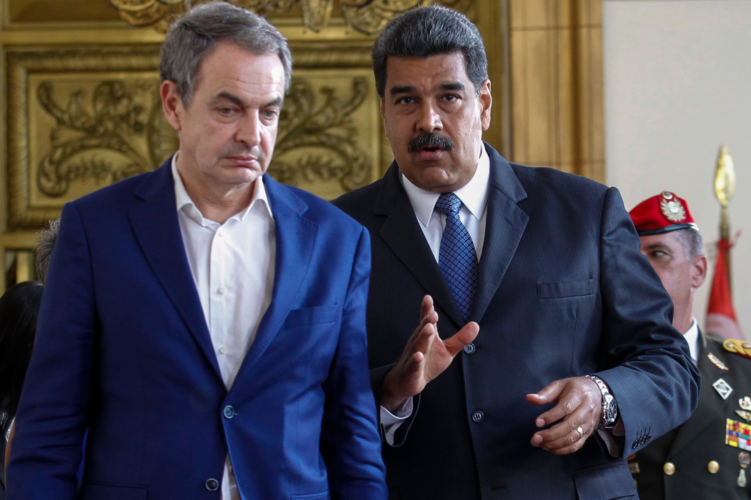 El expresidente José Luis Rodríguez Zapatero junto al presidente de Venezuela, Nicolás Maduro
