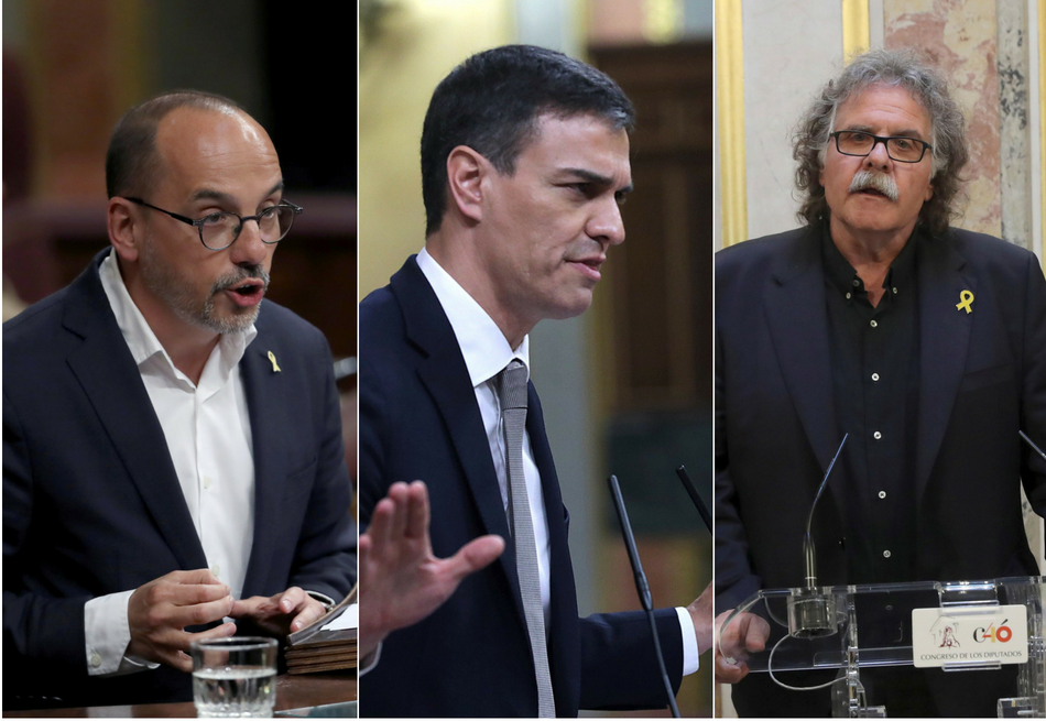 Los portavoces del PDeCAT y ERC entre el candidato a la presidencia, Pedro Sánchez