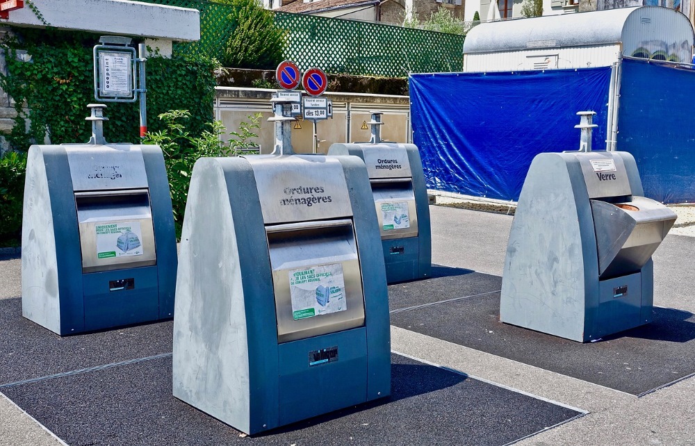 Contenedores de reciclaje