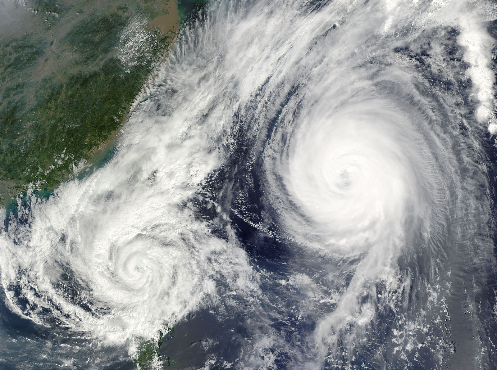 Los huracanes serán más frecuentes por el aumento de la temperatura en los océanos. Foto: NASA