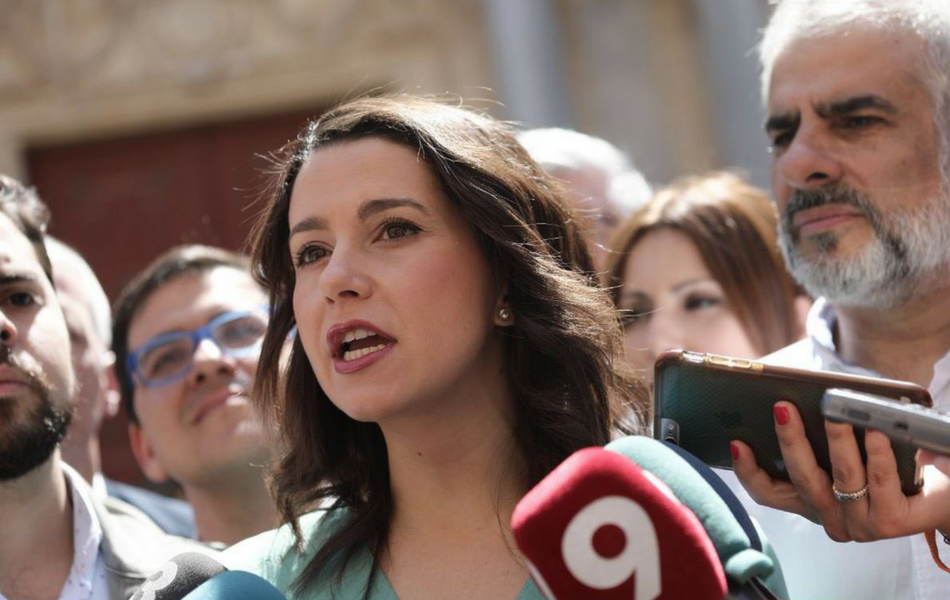 Ines Arrimadas atiende a la prensa en VIC