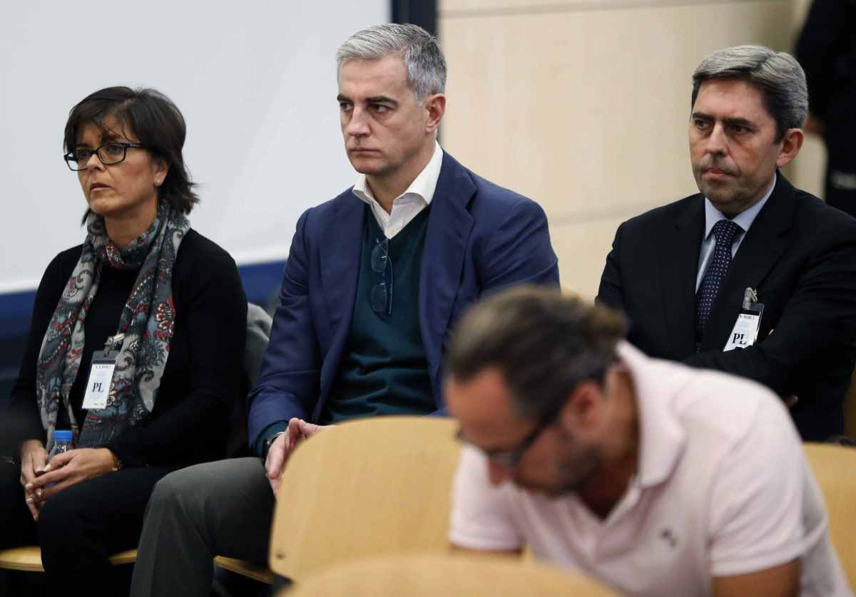 (De izda a dcha) Cristina Ibáñez, exgerente del PP valenciano; Ricardo Costa, exsecretario general del PP valenciano; Álvaro Pérez Alonso 'El Bigotes', responsable de Orange Market, y  Vicente Rambla, exvicepresidente Generalitat. 