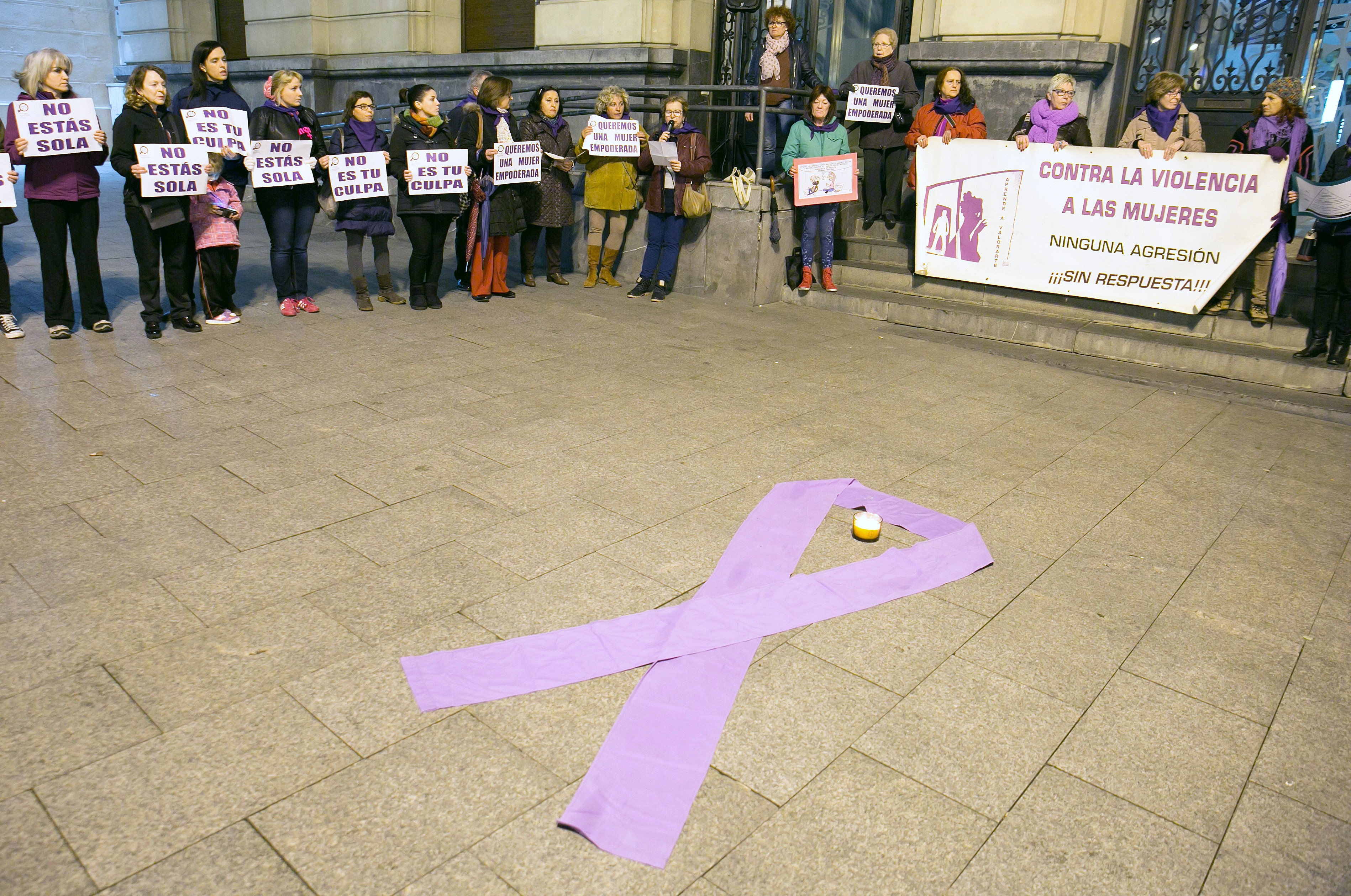 Concentración para protestar contra la violencia machista. 