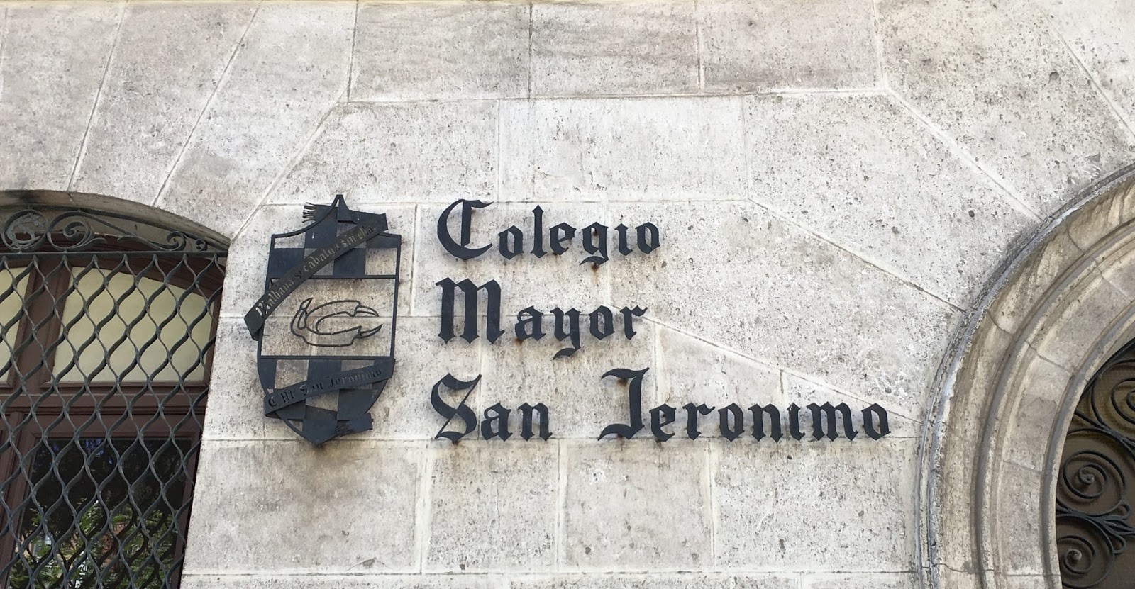 Si Buscas La Mejor Formacion Universitaria El Colegio Mayor San Jeronimo Te Ayuda A Alcanzar La Excelencia
