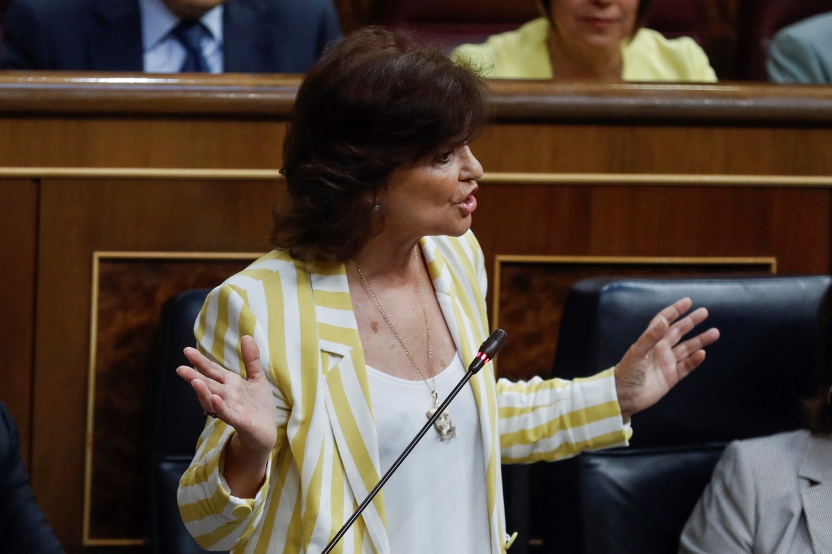 Carmen Calvo, vicepresidenta del Gobierno, en el Congreso.