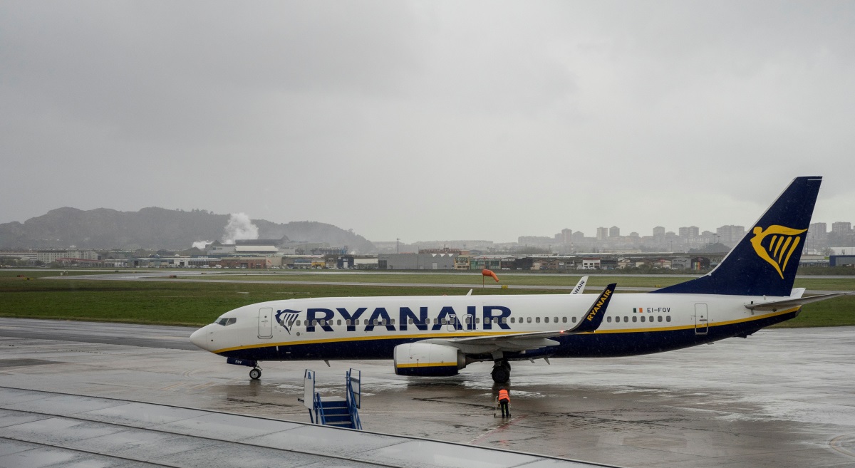 En la imagen, un avión de Ryanair. Fuente: Archivo. 