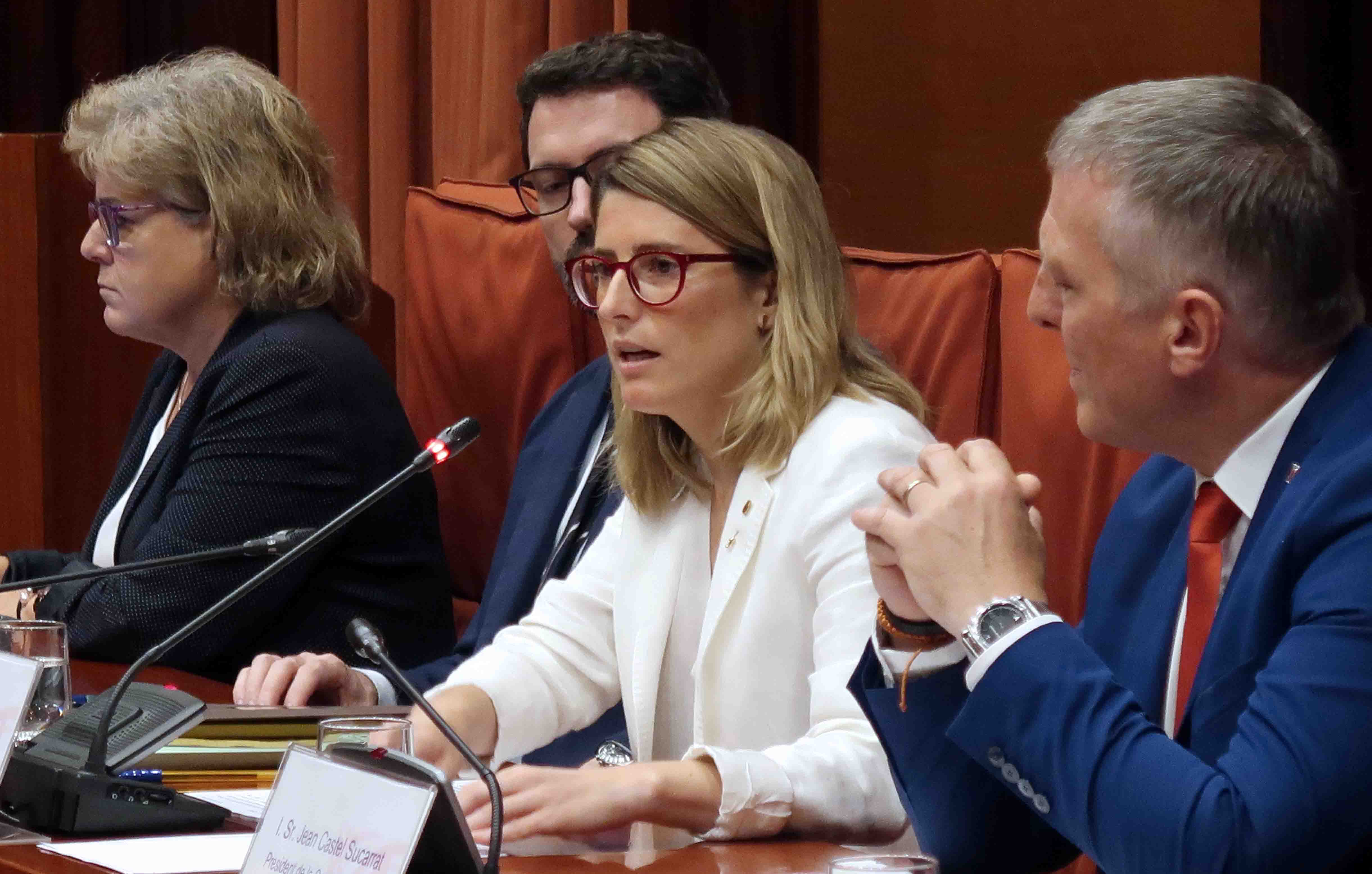 Elsa Artadi, consellera de Presidencia, durante su comparecencia en el Parlament.