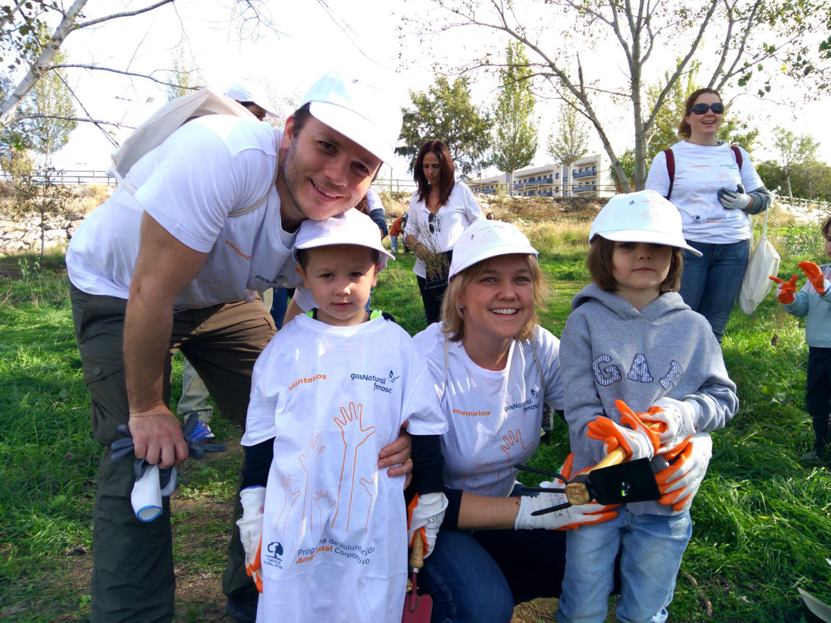 Thaís, voluntaria mediambiental del programa de Gas Natural