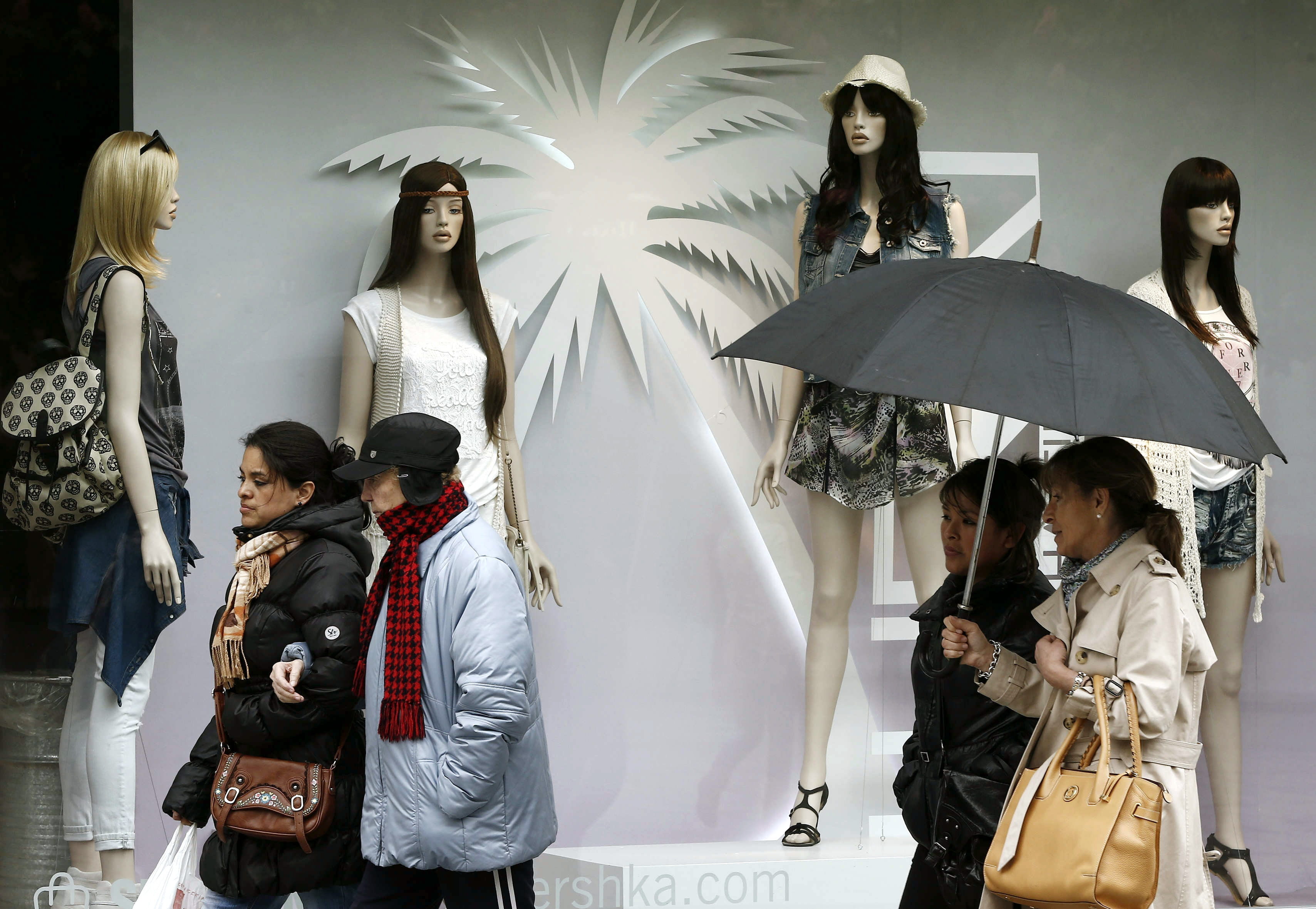 En 2016 subió el gasto familiar en ropa pero sigue muy lejos de los niveles precrisis