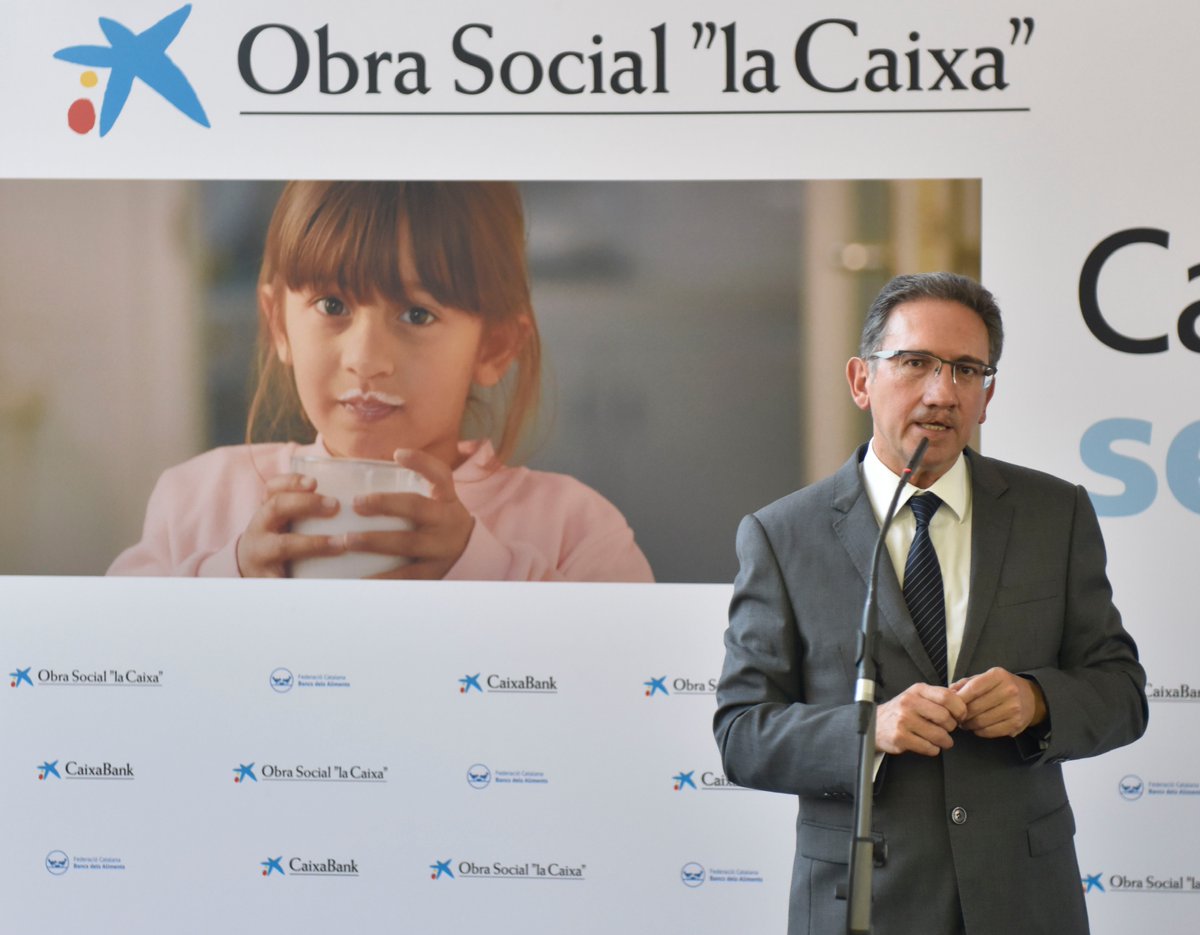 Presentación de la iniciativa 'Ningún niño sin bigote' 