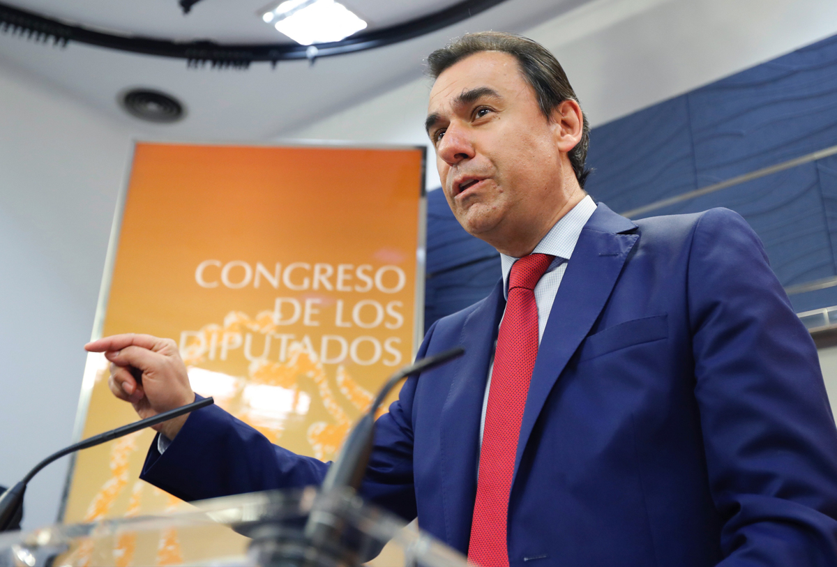 Fernando Martínez-Maíllo comparece tras la reunión de la Comisión de Investigación sobre la caja B del PP