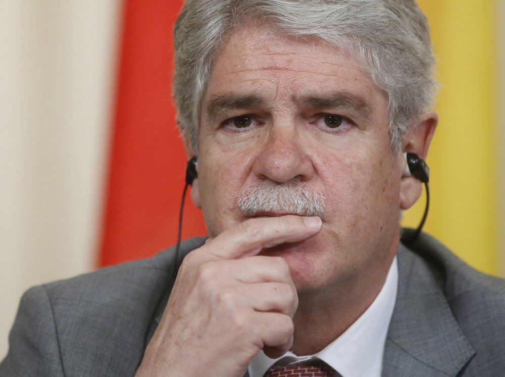 El ministro de Exteriores español, Alfonso Dastis, en una rueda de prensa ofrecida esta mañana en Moscú. 