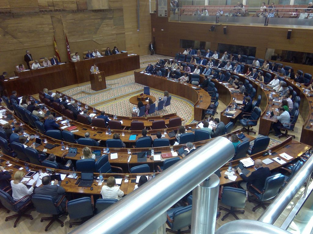 La Asamblea de Madrid repleta ante la moción de censura de Cifuentes