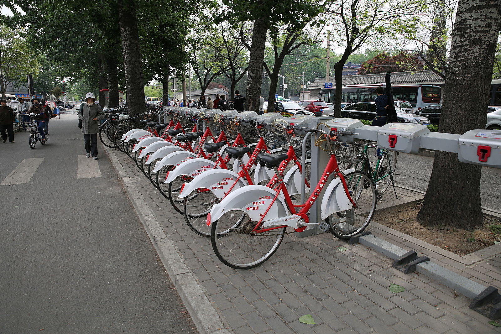 China vuelve a moverse en bicicletas