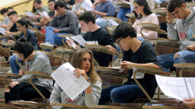 Alumnos en la universidad