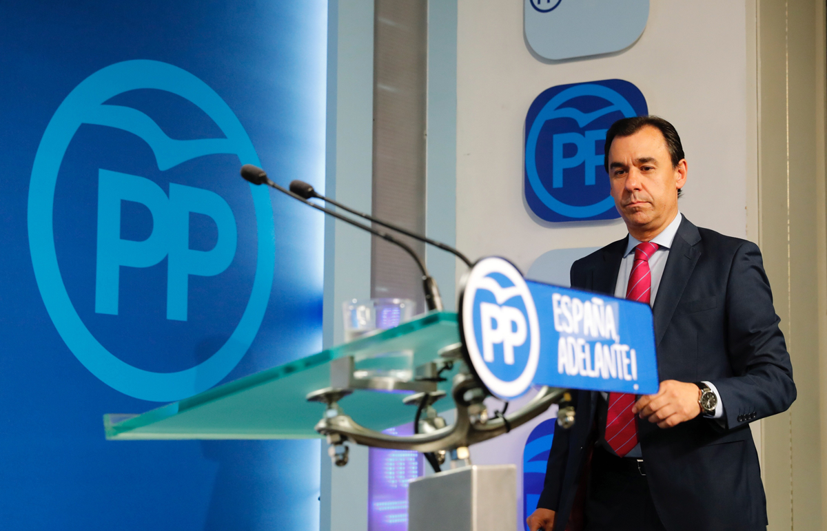 El coordinador general del PP, Fernando Martínez-Maíllo, a su llegada a la rueda de prensa posterior a la reunión del Comité de Dirección del partido